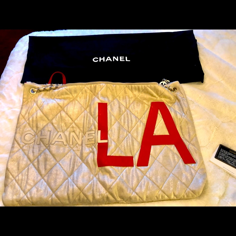 Beautiful Authentic iconic CHANEL LA bag